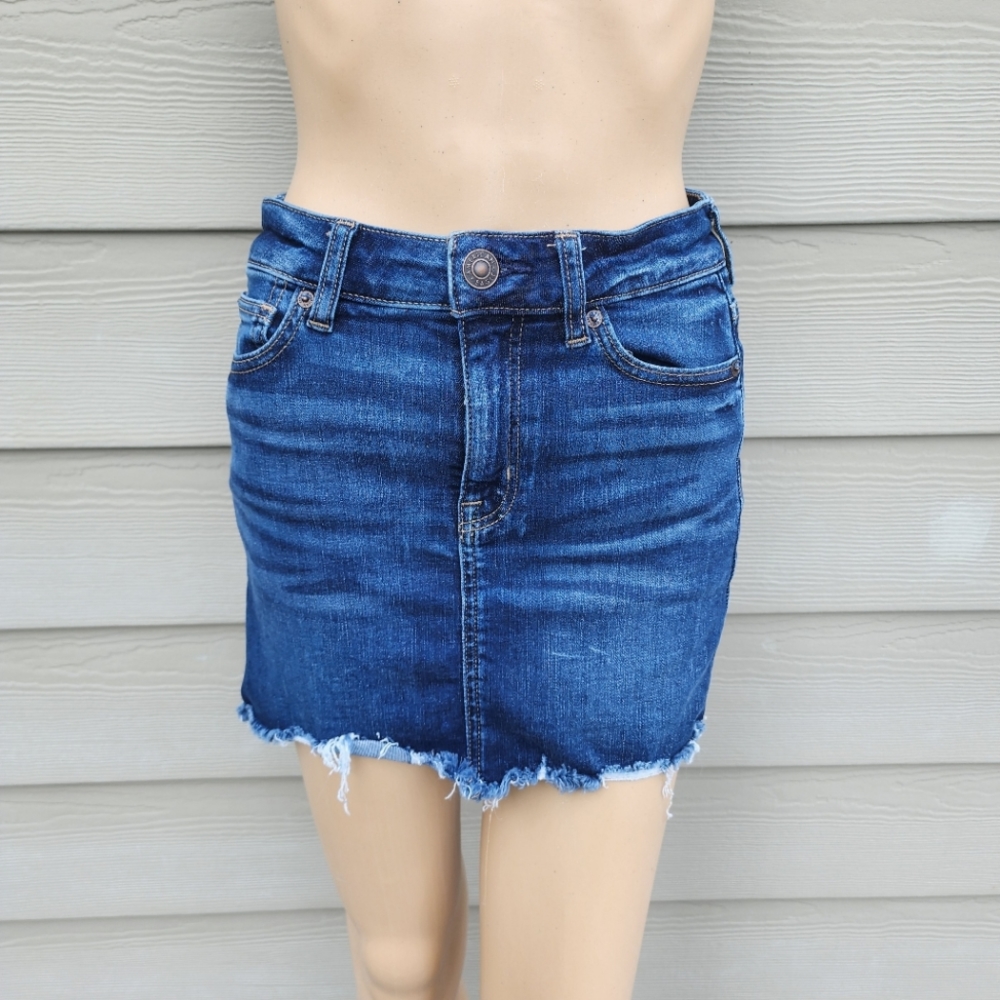 AMERICAN EAGLE | Hi-Rise Mini Ne(x)t Level Stretch Jean Skirt